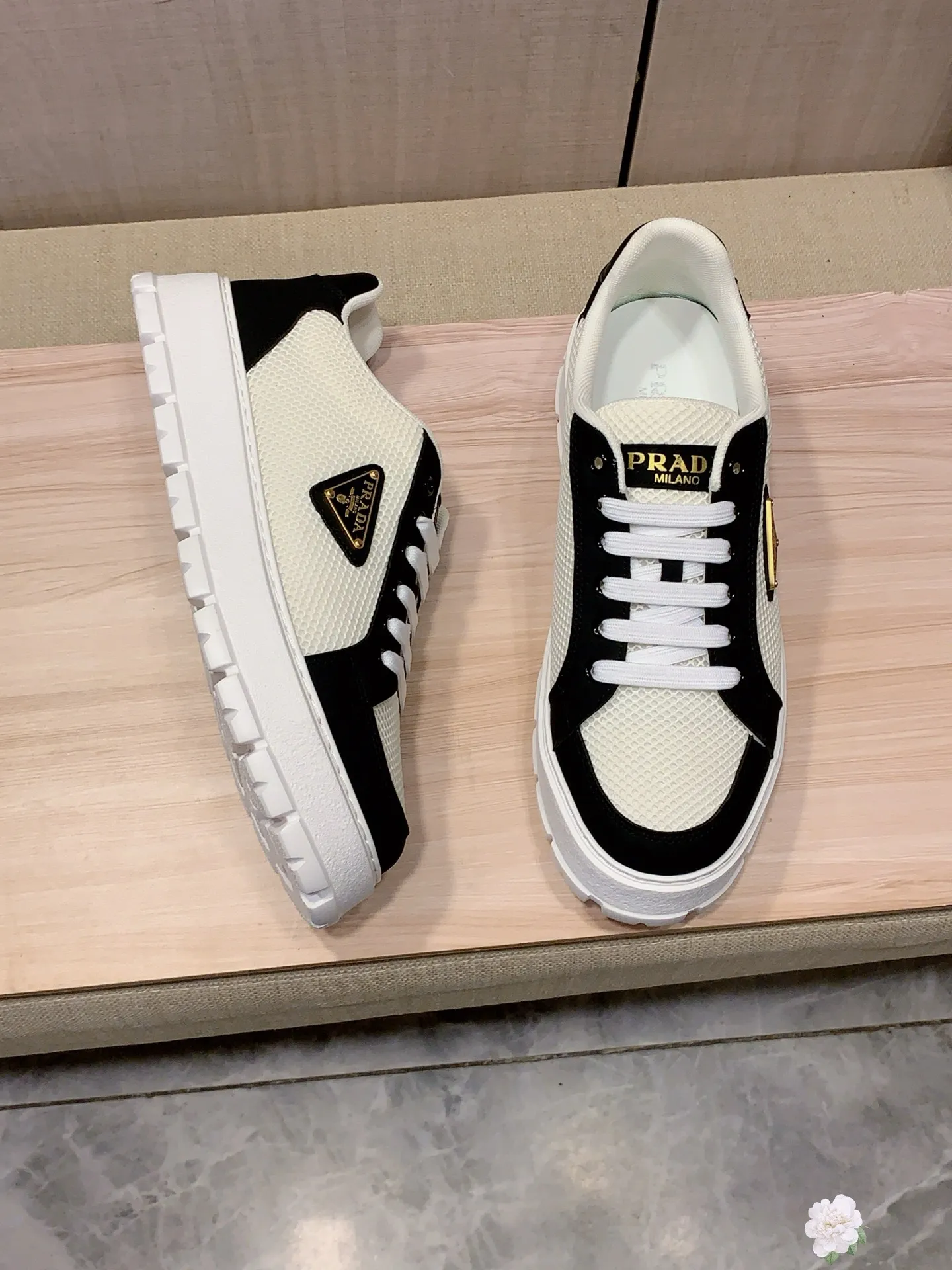 Men's Men's Shoes💰442💰💰🎩🎩[Lightning][Lightning] "PRADA*" The latest and most popular casual shoes, top brand [seduce] luxury ~ purchasing agency, top quality ~. [Strong] The upper is made of imported breathable and polished cowhide material ➕ Breathable sheepskin feet (•) with fine workmanship. Original stylish and stylish soft rubber wear-resistant and non-slip outsole, light and comfortable on the feet, the real thing looks better when photographed, 305: code: 38-44, 3️⃣ colors selected